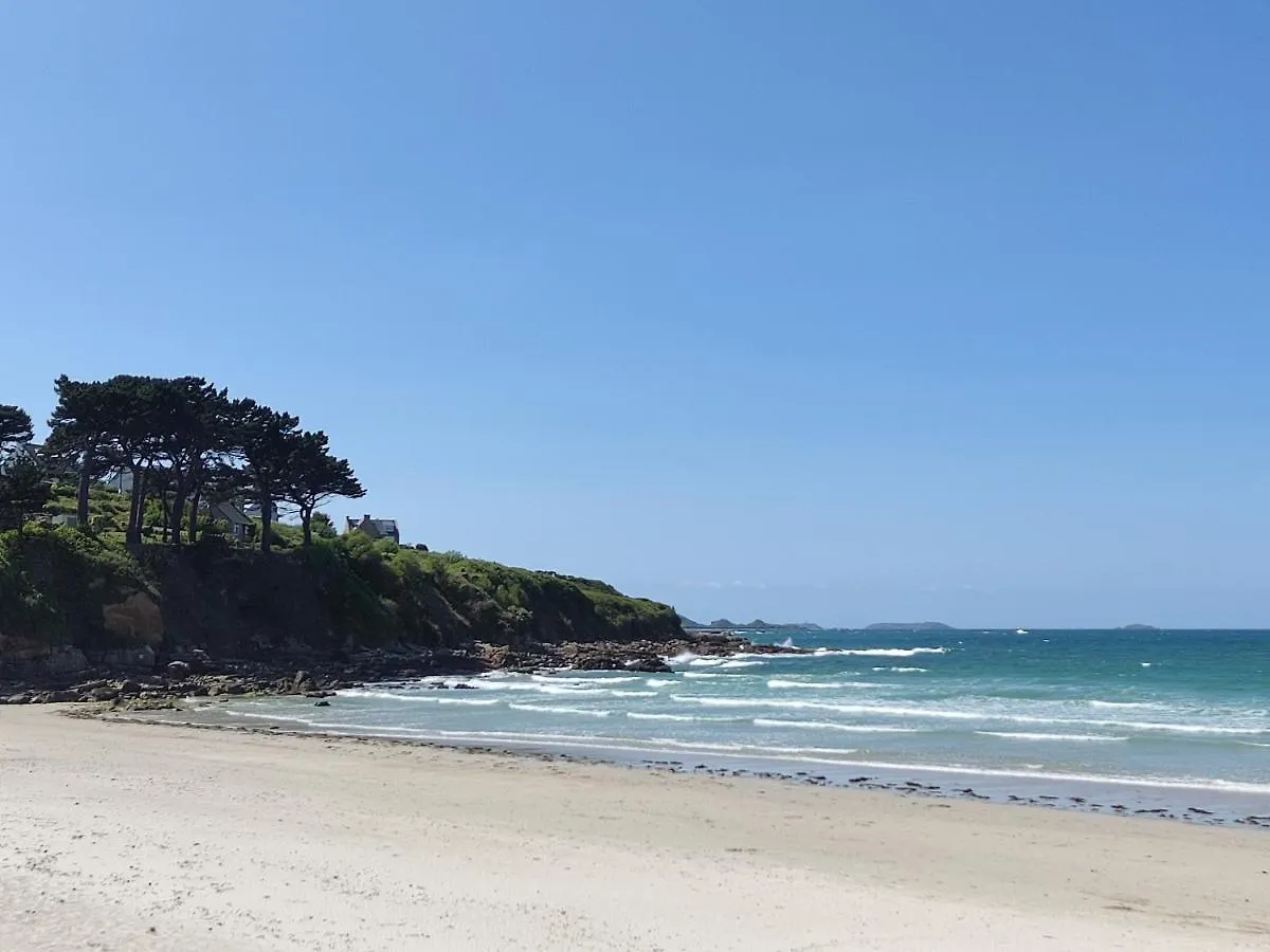 Maison Vue Mer 50M Plage De Trestel Gr34 Entre Perros Guirec Cote De Granit Rose Et L'Ile De Brehat Trevou-Treguignec Holiday home