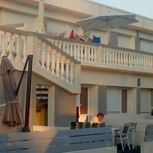 Saint-yves Aparthotel