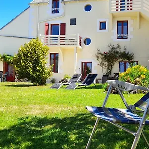 Bed & Breakfast Les Hortensias Gr 34 - D'hotes, Trévou-Tréguignec